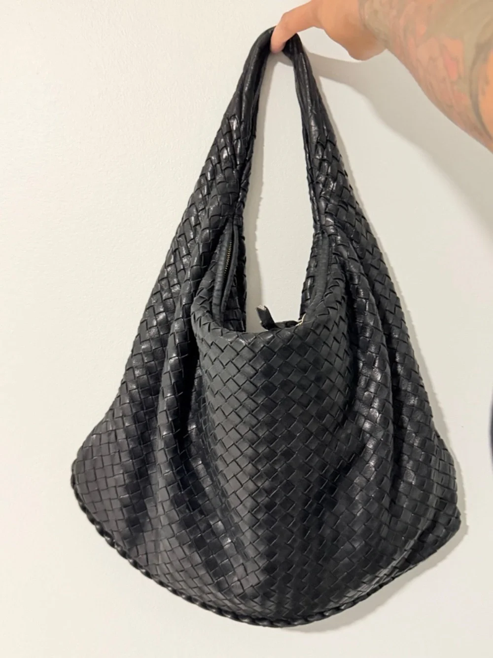 Bottega Veneta Intrecciato Hobo Bag - Picture 10 of 10